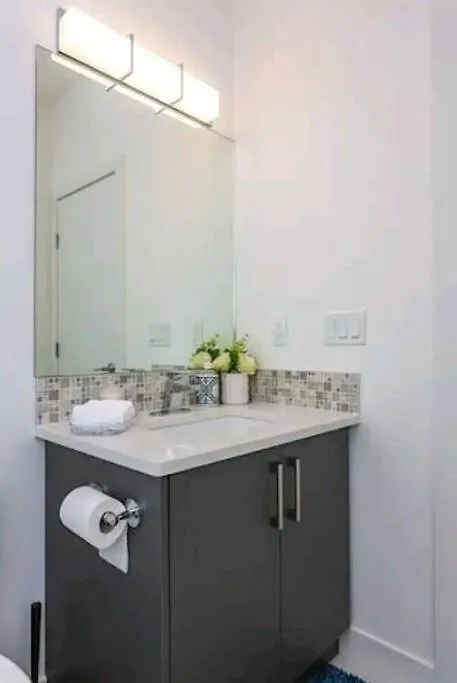 Apartment Gem Havana 3 Bedroom Home Calgary